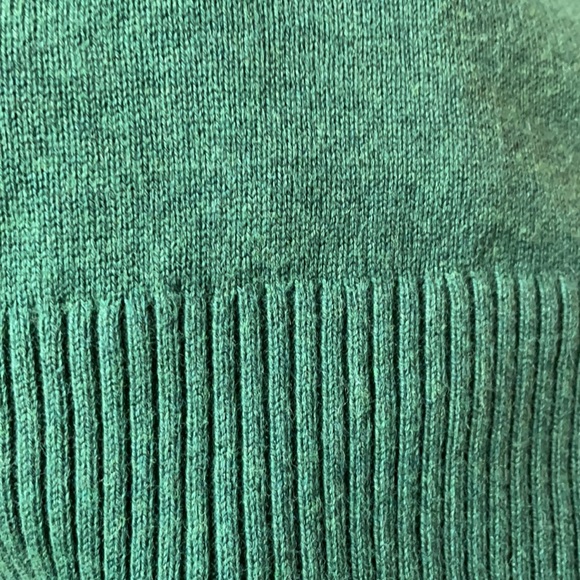 Banana Republic Crewneck Sweater - Picture 4 of 6